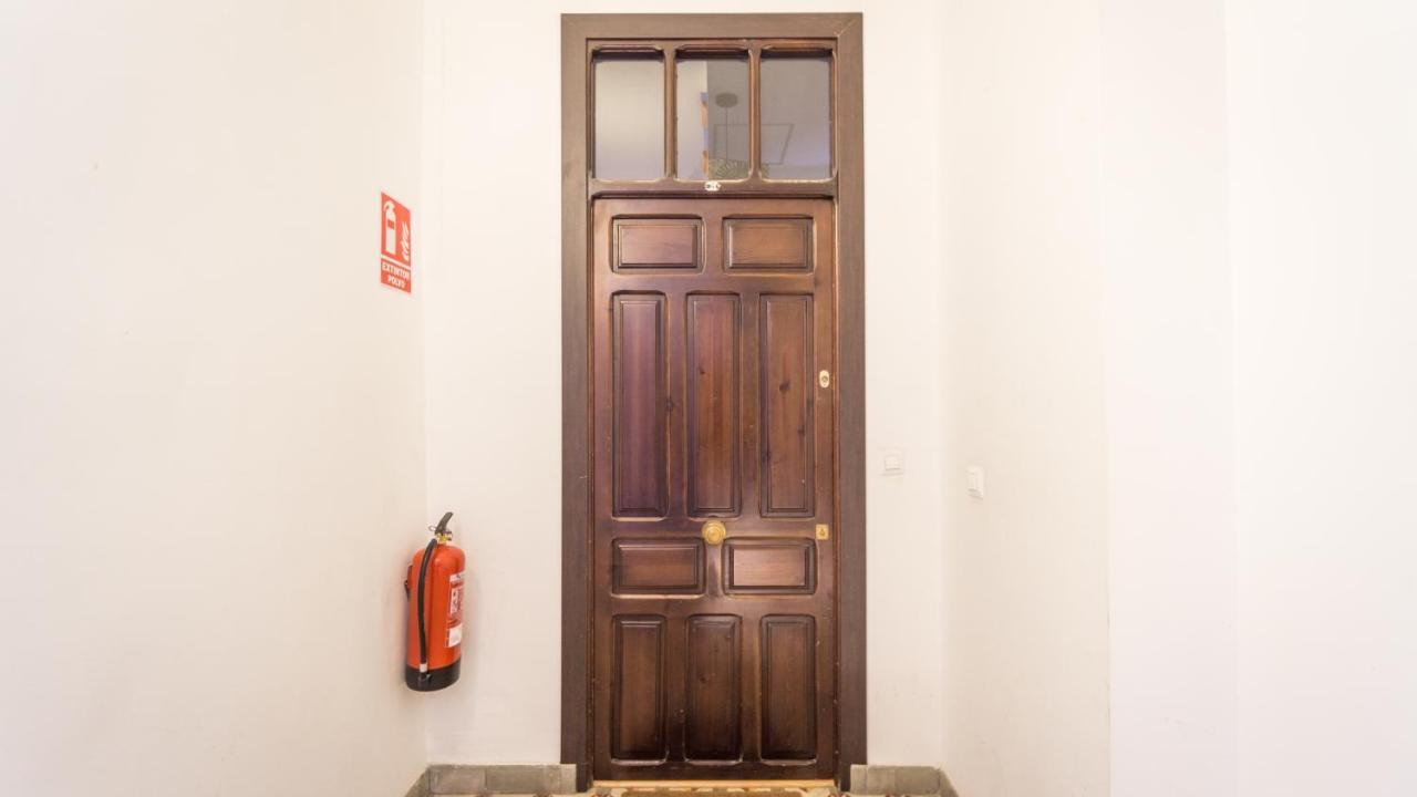 Acogedor Apartamento En Pleno Centro De Sevilla Exterior foto