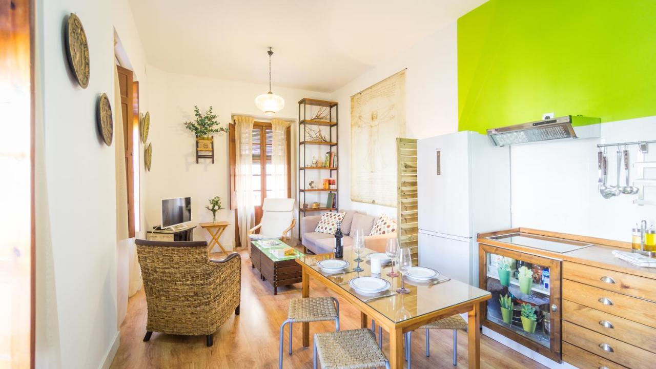 Acogedor Apartamento En Pleno Centro De Sevilla Exterior foto